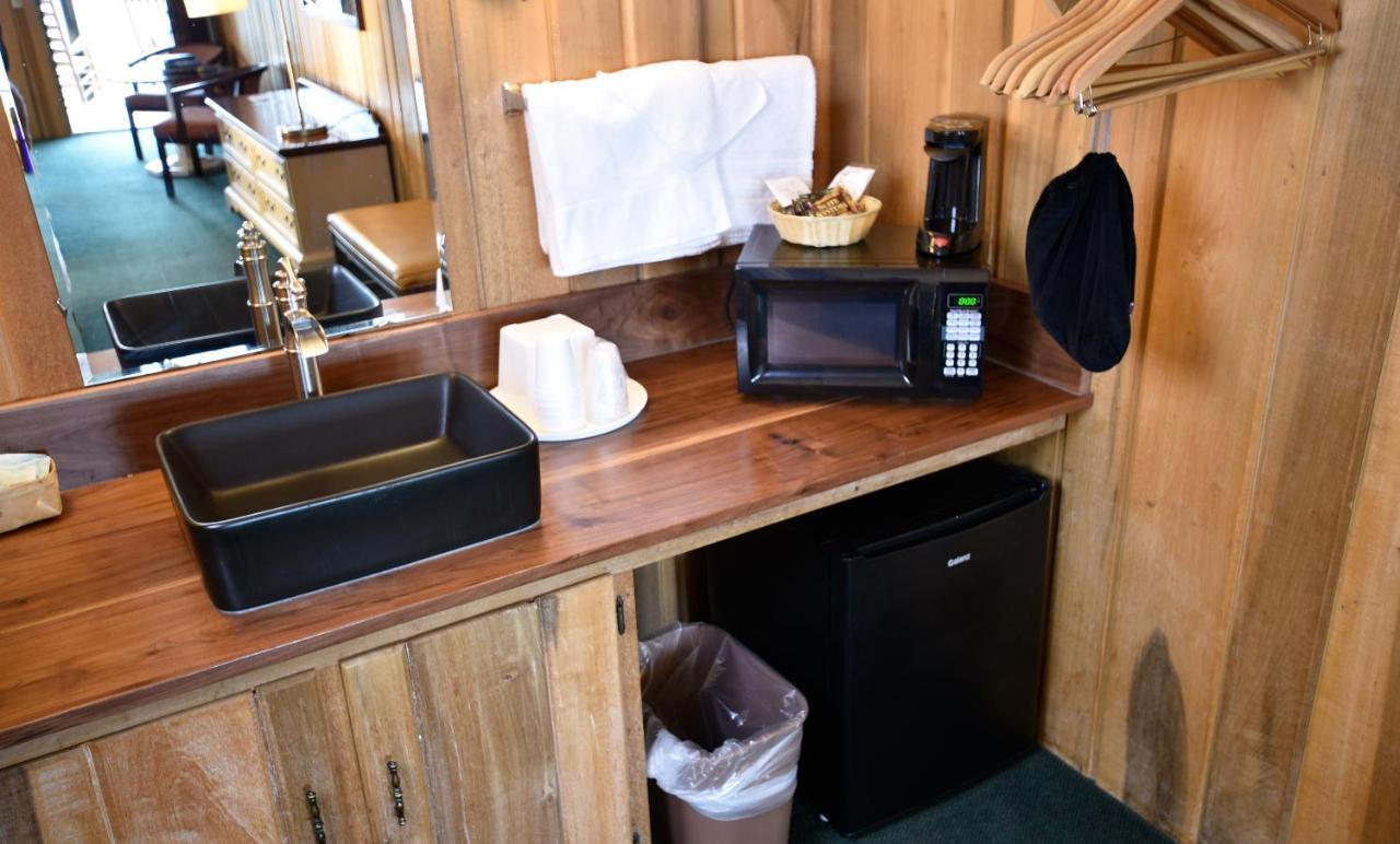 Graves Mountain Farm & Lodges Syria エクステリア 写真
